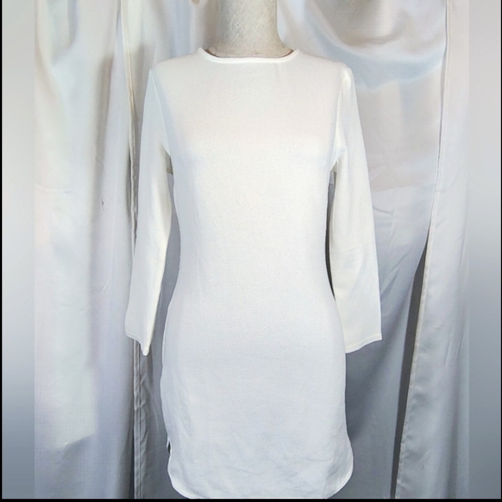 Tobi TAG Long Sleeve Dress, Knee Length Back Zipper, Lightweight, White, S